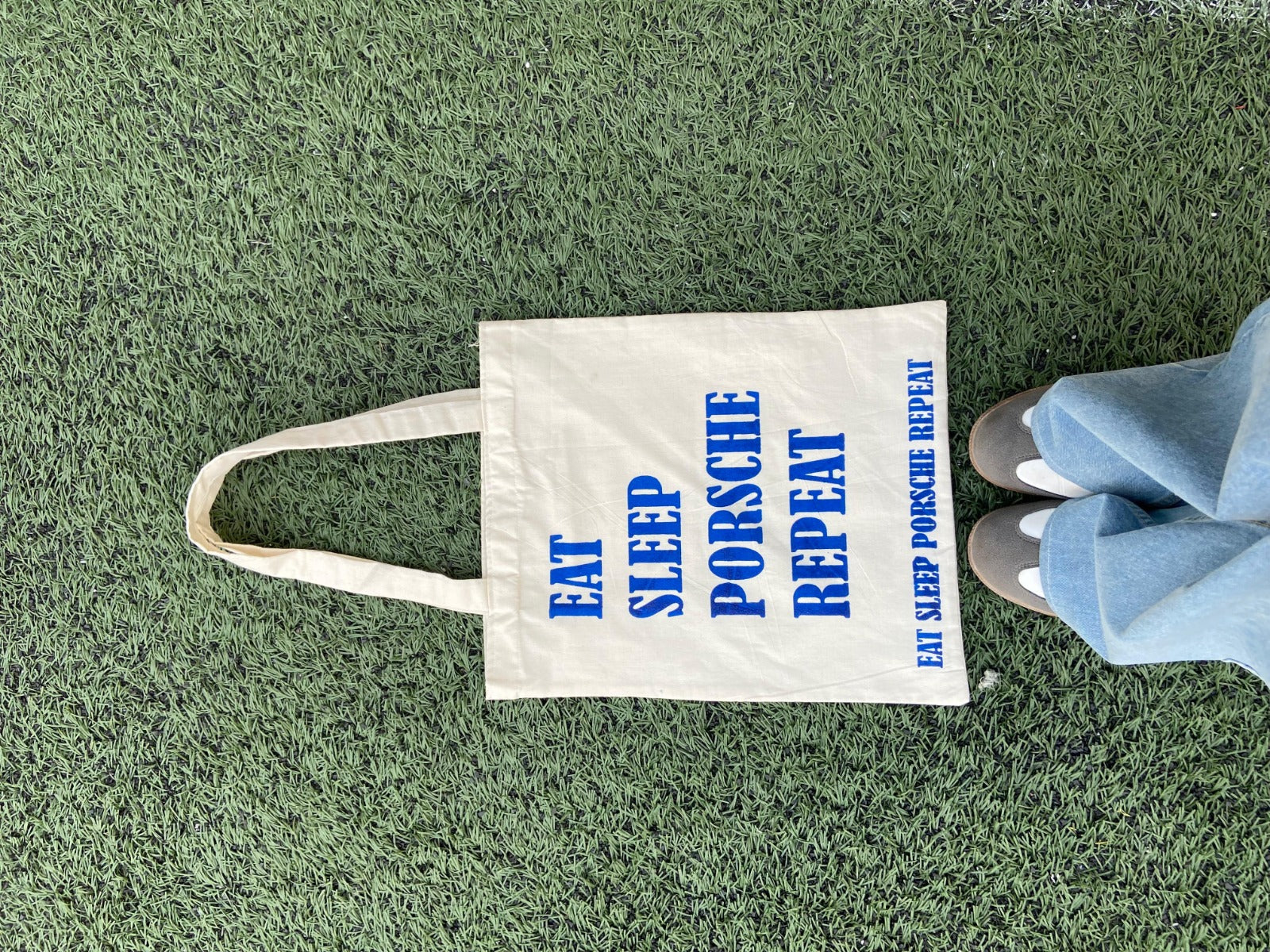 Eat Sleep Porsche Repeat tote in navy